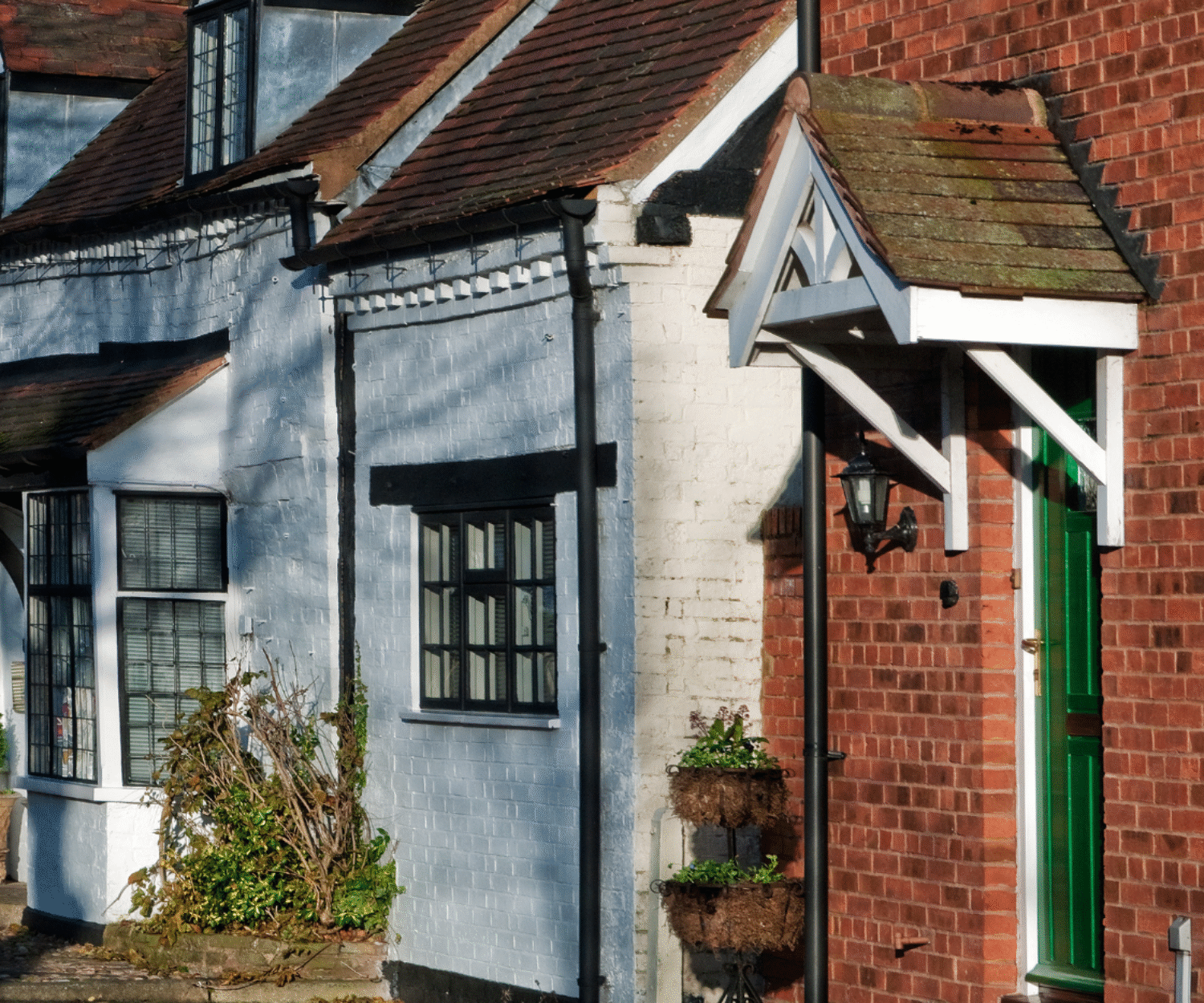 How to Choose the Right Building Surveyor for Your Historic Property